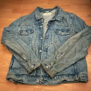 H&M: Mens Jean Jacket (XL)